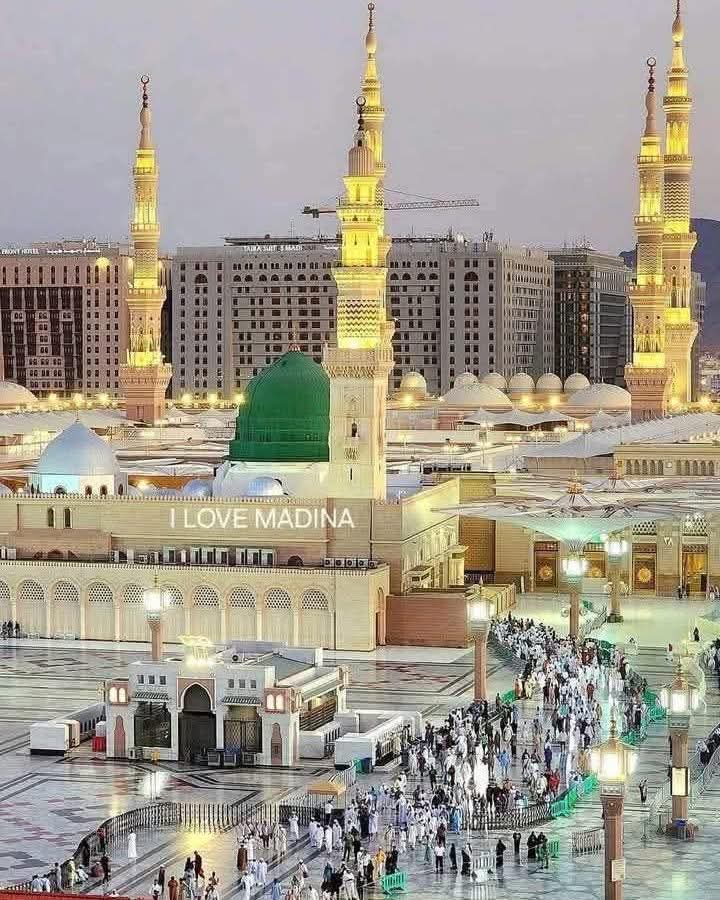 Madinah to Makkah taxi