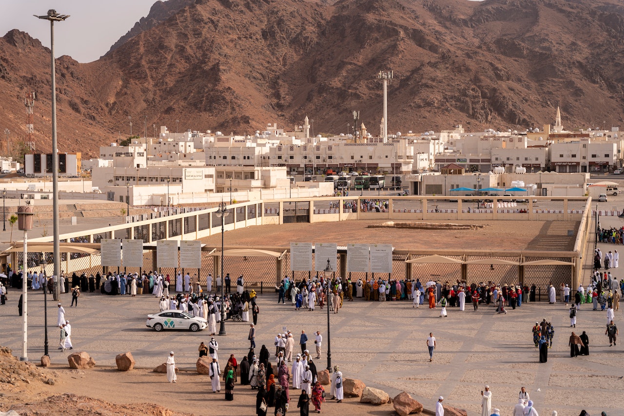 Makkah to Madinah Taxi