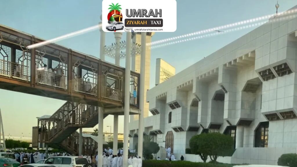 Masjid Ayesha Taxi Service
